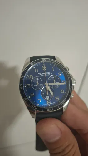 Relógio victorinox field classic