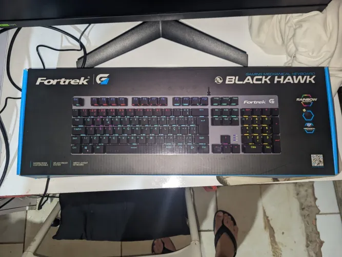 Teclado mecânico fortrek Black hawk gamer