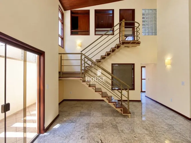 Sobrado com 3 dormitórios, 296 m² - venda por R$ 851.100,00 ou aluguel por R$ 4.005,00/mês