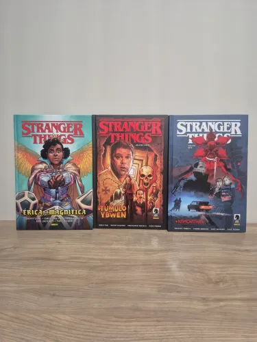 3 HQ's Stranger Things + Brinde