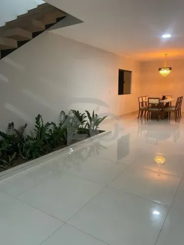 Casa de 372m² no Bairro São José dos Náufragos com 5 Quartos, 4 Banheiros e 5 Garagens