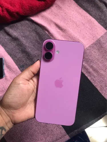 iPhone 16 plus