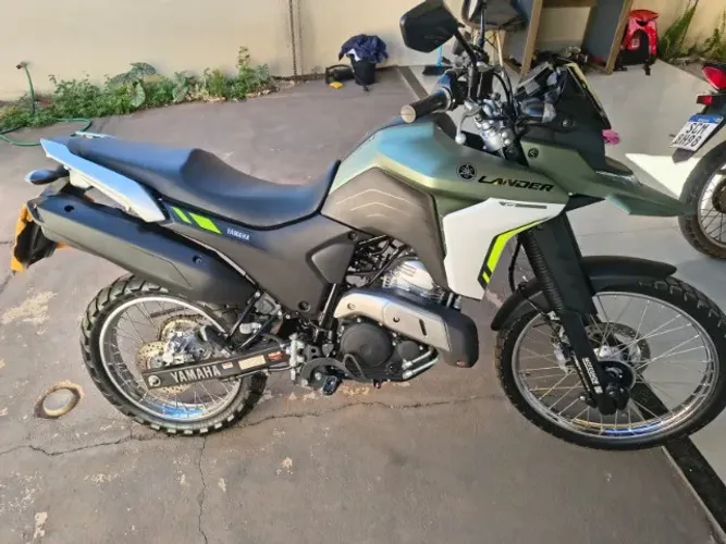 Yamaha Lander 250 connected 2025 verde unico dono