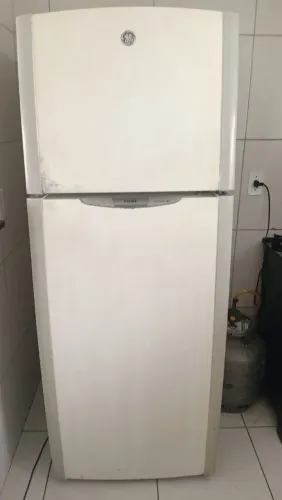 Geladeira G&E 410