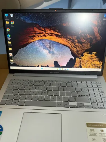 Notebook ASUS VivoBook Go 15 Core i3 ? Muito Novo!