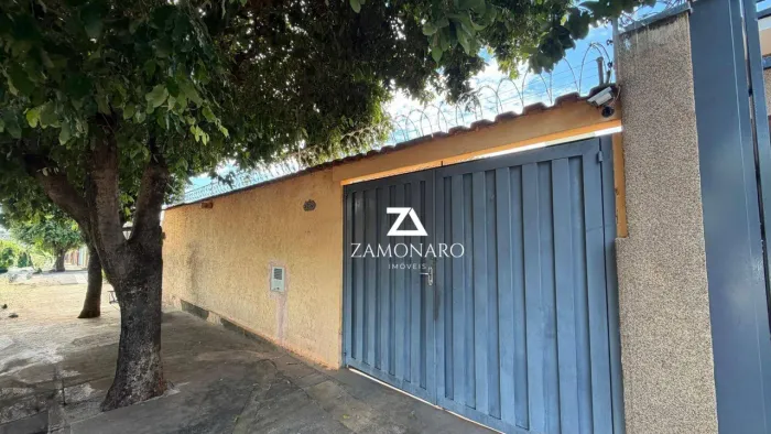 Casa com 3 dormitórios à venda, 155 m² por R$ 249.999,99 - Parque Industrial - São José do