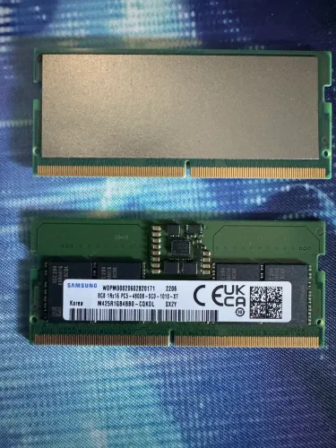 Kit 16GB (2x8GB) RAM Samsung DDR5 4800MHz SO-DIMM para Notebook