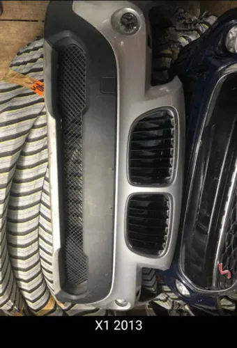 Parachoque dianteiro BMW X1 13 completo