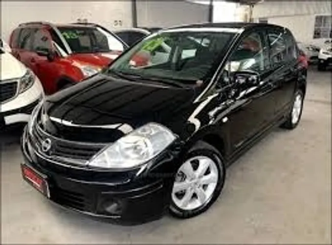 Sucata Nissan Tiida 