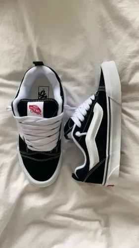 Vans Knu Midnight Essence - Exclusivo