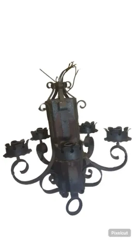 Lustre colonial 