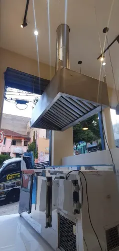 Coifa com filtro dutos , curva, chapeu ou bico de flauta.