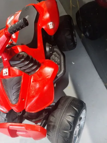 Motinha eletrica Quadriciclo Elétrico Infantil 12V