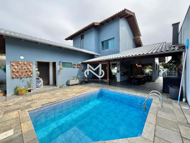 Casa de Alto Padrão em Maitinga, Bertioga/SP