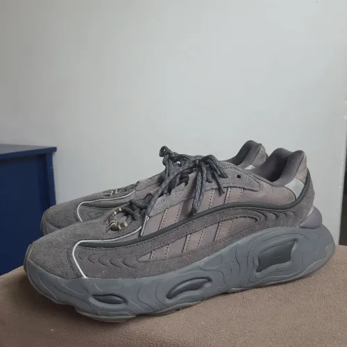 Adidas Oznova Cinza Tamanho 43