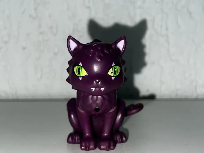 Gata Crescent Monster High