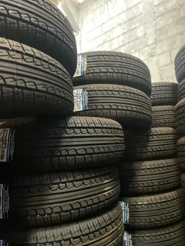 Pneu com preço imperdível pra você 185/60-14 226,00 á vista