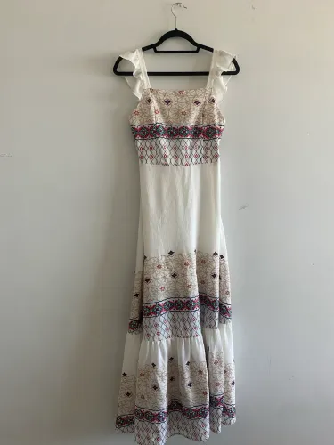 VESTIDO BORDADO P/M