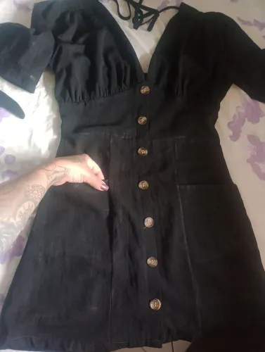 Vestido preto  lindo veste 38 /40