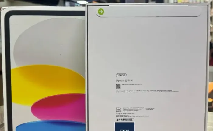 IPad 11 128GB Wifi lacrado com garantia 1 ano apple.