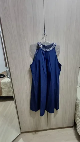 Vestido GG azul com detalhes em pedrarias