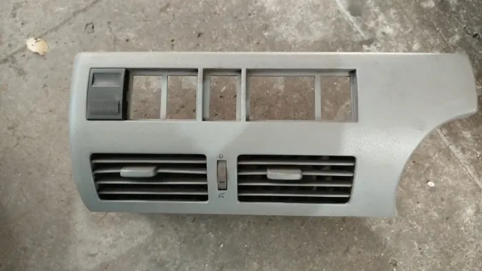 Moldura e difusor central do gol G3 
