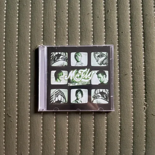 CDs McFly Above The Noise e Radio ACTIVE