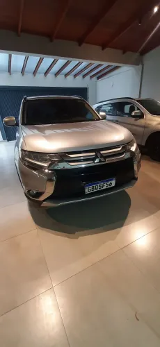 Mitsubishi Outlander 2.2 165cv Diesel Aut. 2016