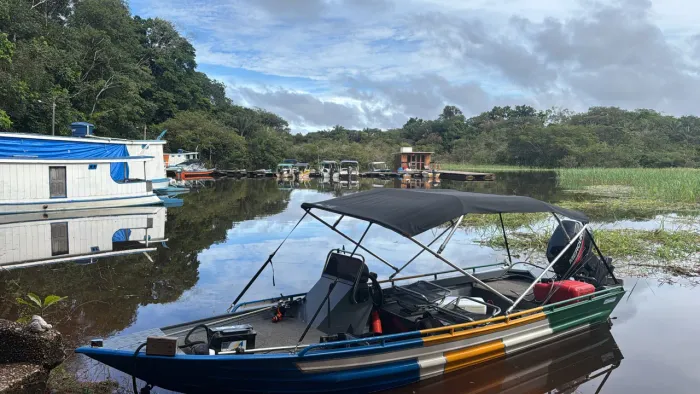 Lancha alumínio Mercury 40HP 2T Motor de Popa