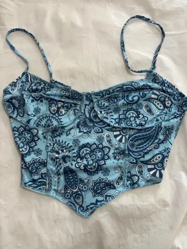 Cropped shein estampado