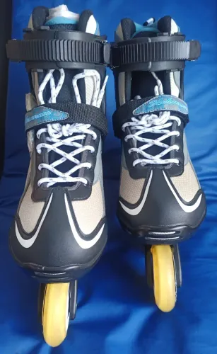 Patins BladeRunner 39