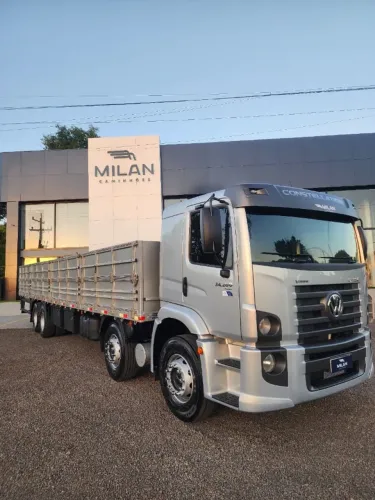 VOLKSWAGEN CONSTELLATION 24-280 8X2 