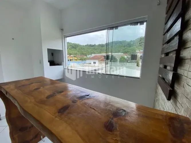 APARTAMENTO COM 2 QUARTOS PARA LOCAÇÃO - RIO BRANCO