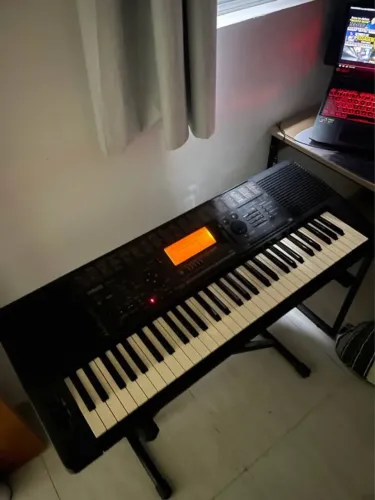 teclado profissional ideal para igrejas, novinho, yamanha psr, funcionando tudo perfeito