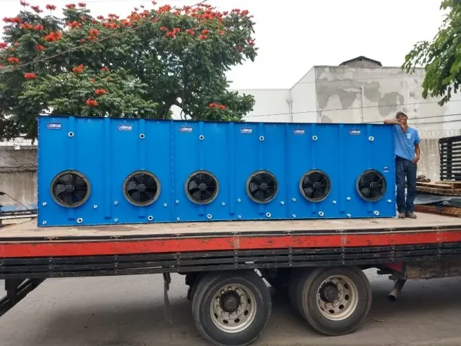 Torre de resfriamento de água, equipamentos de diversas capacidades...