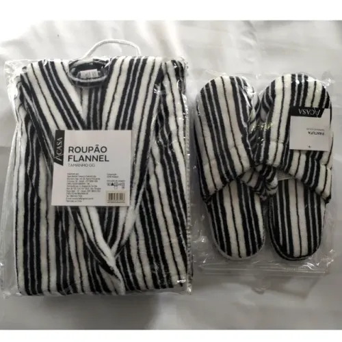 Roupão flannel GG e Pantufa 43/44 - A\CASA