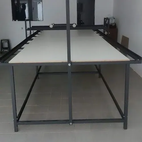 SERIGRAFIA MESA ABERTA PARA IMPRESSÃO DE CAMISETAS COM CARRINHO FLASH CURE ACEITAMOS 