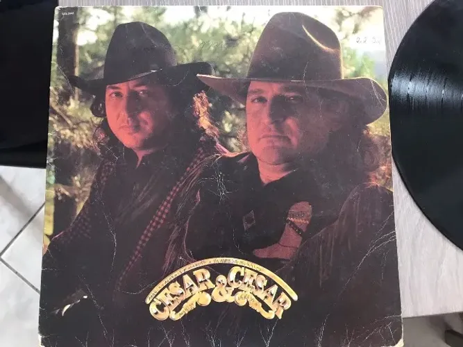 DISCO DE VINIL CESAR E CESAR SERTANEJO