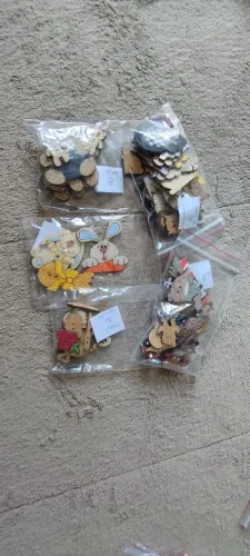 Botões de madeira