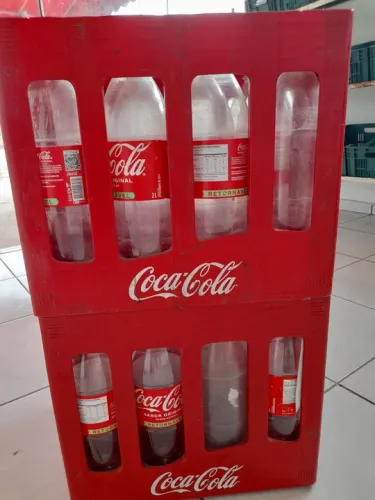Engradado de coca cola retornável 2 lts