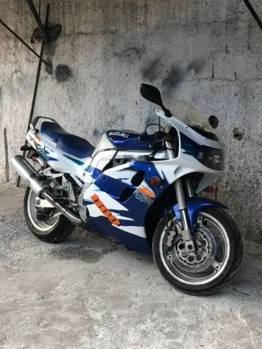 Suzuki gsx-r 1100 a venda!