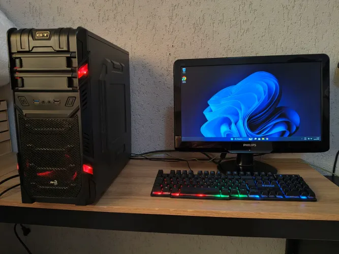 PC Pentium G4560 3.5Ghz 12GB Ram GeForce GT 1030 2GB SSD 256GB + HD 1tera