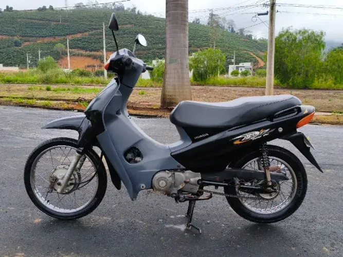 Honda C 100 Biz ES