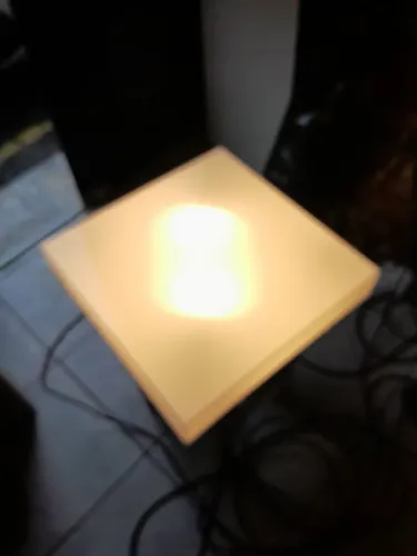 VENDE-SE LUMINÁRIAS.
