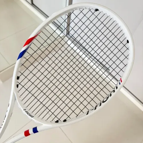 Tecnifibre T-Fight V2 305S (98) | L3 | Nunca Usada (raquete de coleção)