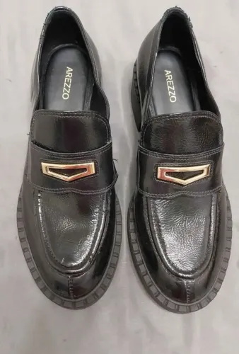 Mocassim preto arezzo 