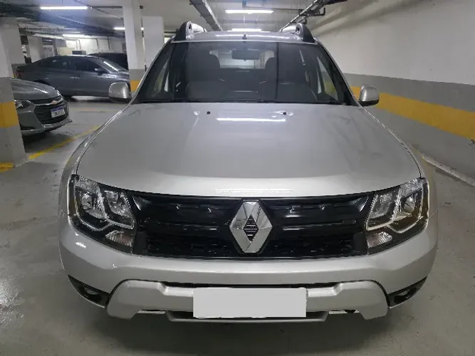 Renault Duster Dynamique 2.0 Hi-flex 16V Aut. 2016