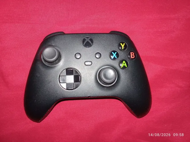Controle Xbox séries s usado