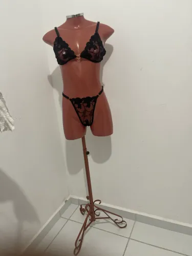 Manequim rosé pé luxo