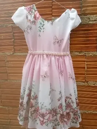 Dois vestidos de festa .veste até 10 ano .um azul 3.outro rosa claro